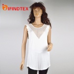 Ladies knitted T-shirt, with lace. 95%viscose 5%elastane