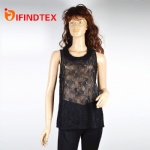 Ladies knitted top, with lace
