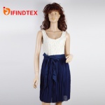 Ladies dress, upper body: 65%cotton 35%nylon  waistband: 97%cotton 3%elastane  lining: 95%viscose 5%elastane